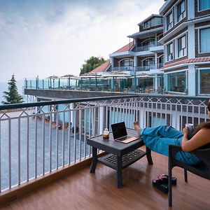 Mountain View Room Balcony